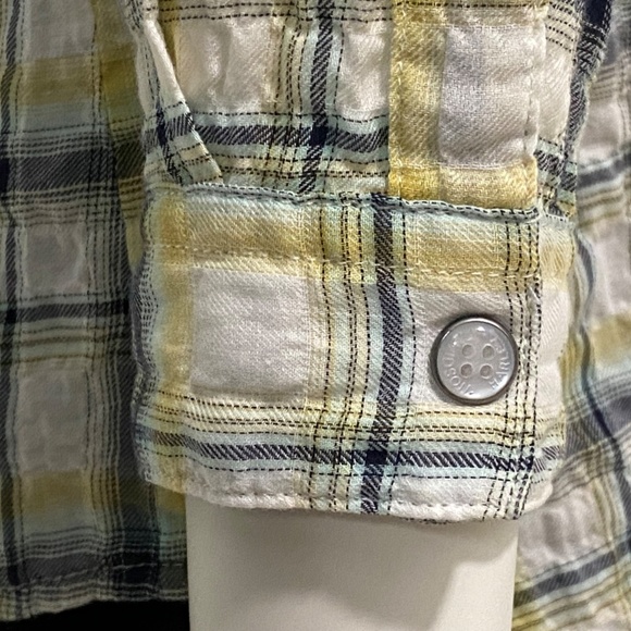 Harley-Davidson Plaid Shirt with Graphic on Back - Picture 8 of 9